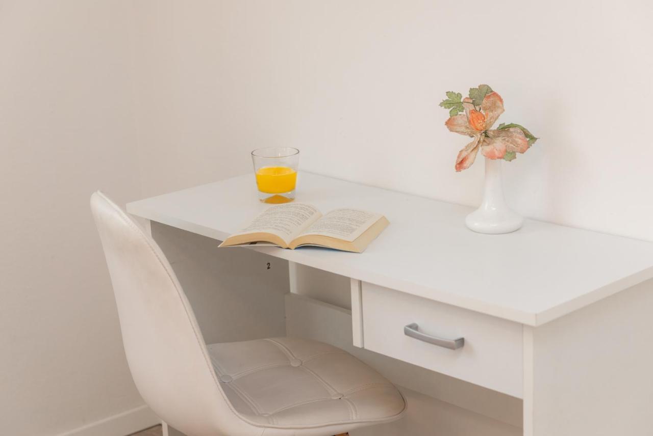 Two Flowers Luxury Apartment Supetar Ngoại thất bức ảnh